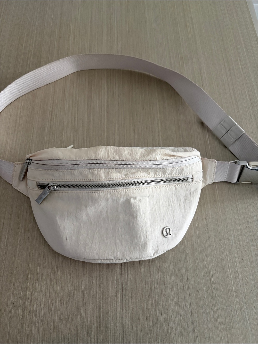 lululemon athletica Cream Belt Bag with Silver Zippers